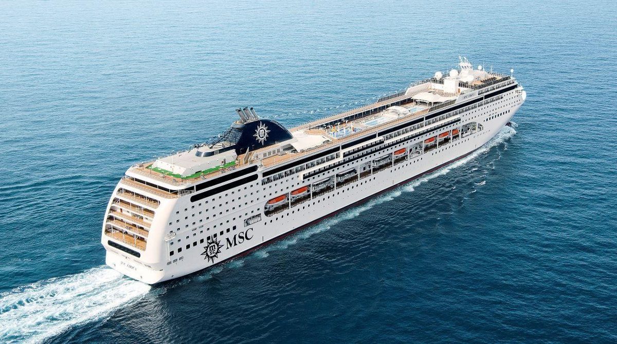 Лайнер MSC Lirica