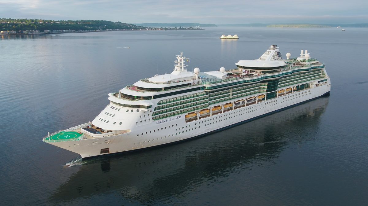 Лайнер Serenade of the Seas