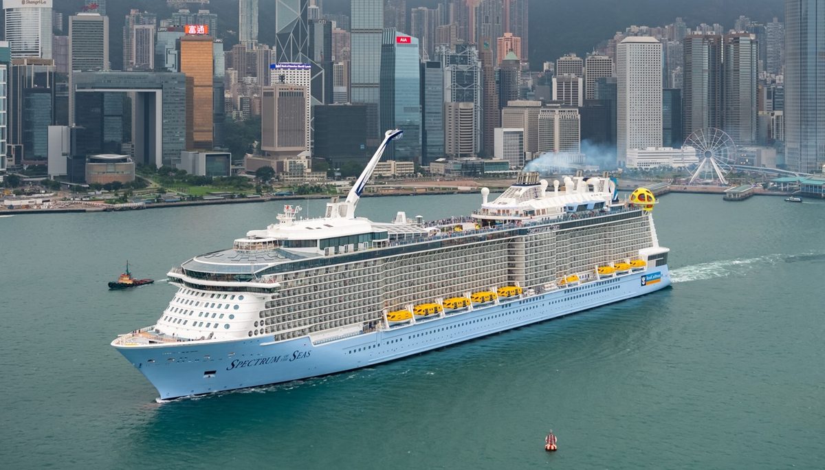 Лайнер Spectrum of the Seas