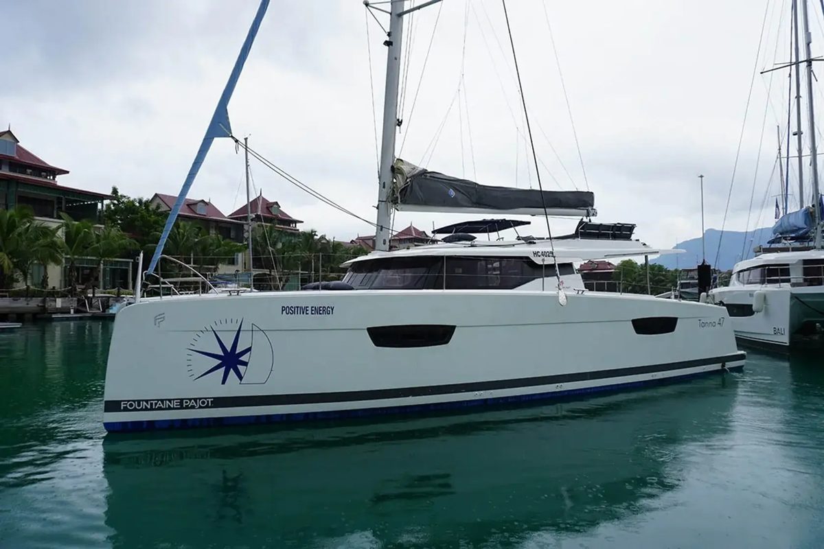 Лайнер TANNA 47